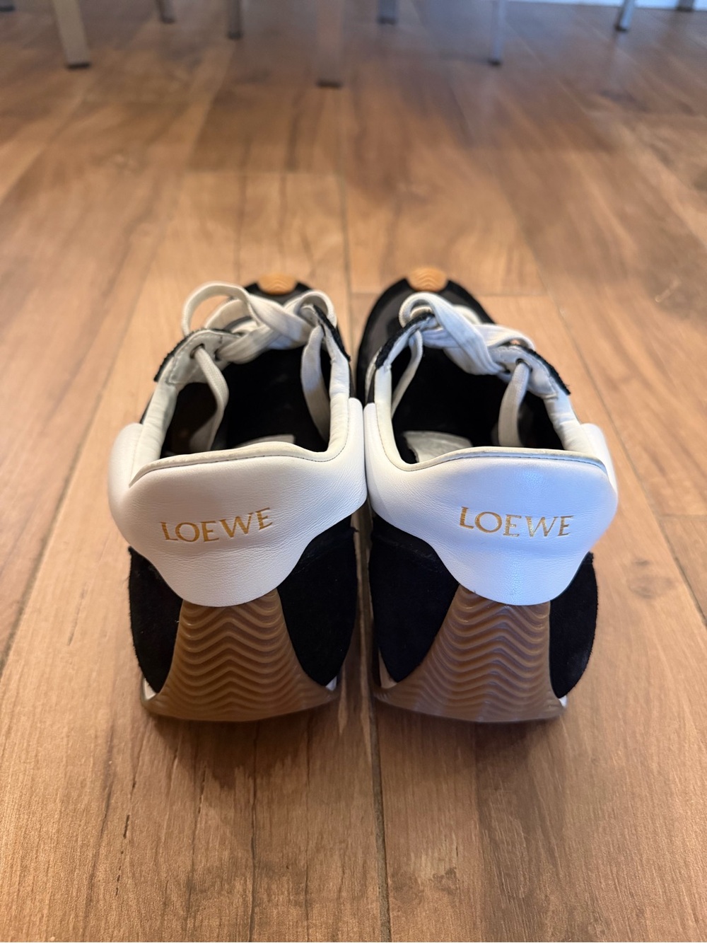 Loewe Black and White Runner Sneakers - Picture 5 of 8